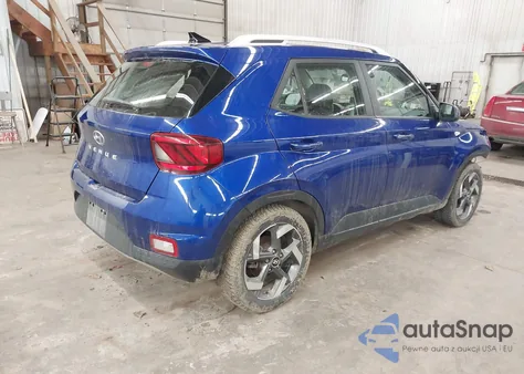 2022 Hyundai Venue Sel from USA, damaged, VIN KMHRC8A32NU176632